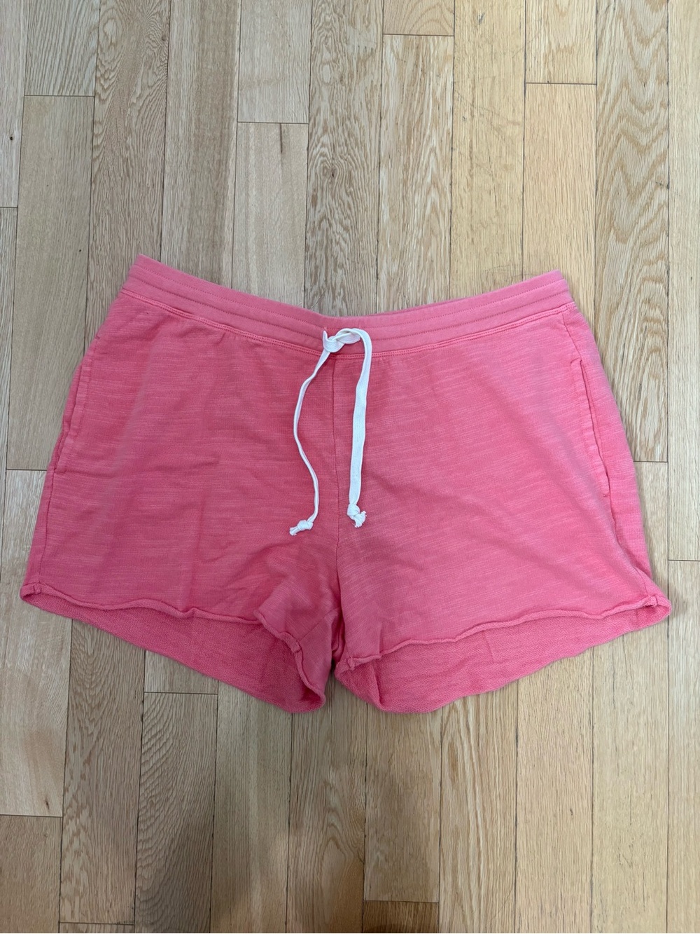 Crew NWT Vintage Cotton Terry Cutoff Shorts Tuscan Coral XL Coastal - Picture 2 of 8